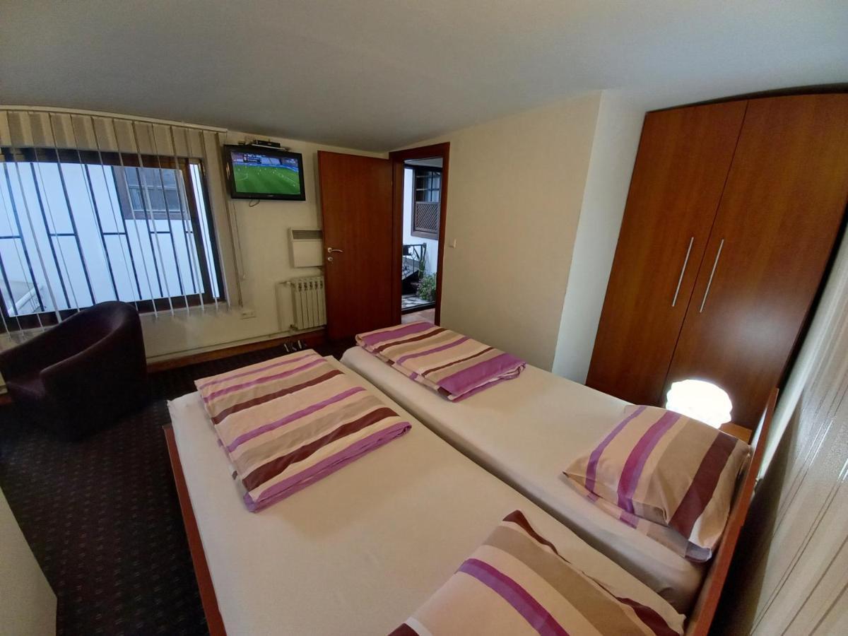 Prenociste Zan Hotel Szarajevó Kültér fotó
